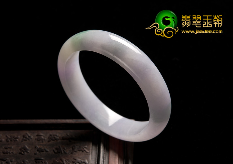 糯冰种春带彩缅甸翡翠A货手镯（53.4mm）