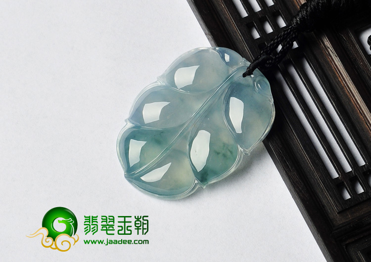 冰种飘花缅甸翡翠A货叶子挂件