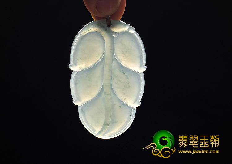 冰种飘花缅甸翡翠A货叶子挂件