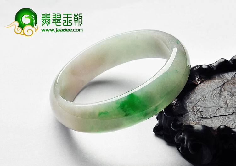 糯冰种飘翠缅甸翡翠A货手镯（57.4mm）
