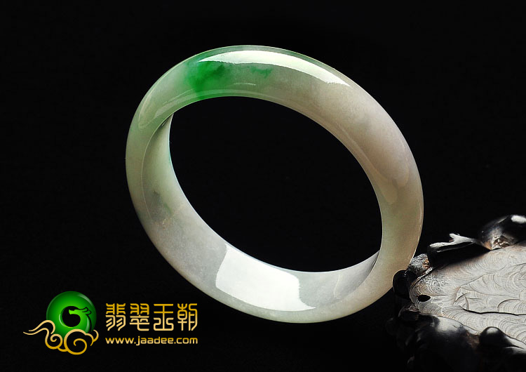 糯冰种飘翠缅甸翡翠A货手镯（57.4mm）