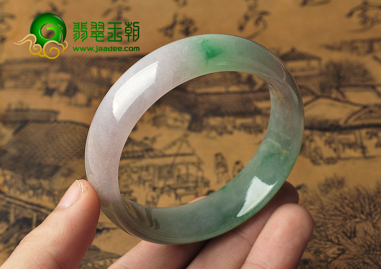 糯冰种淡春带彩缅甸翡翠A货手镯（57.3mm）