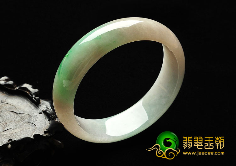 糯冰种飘翠缅甸翡翠A货手镯（57.5mm）