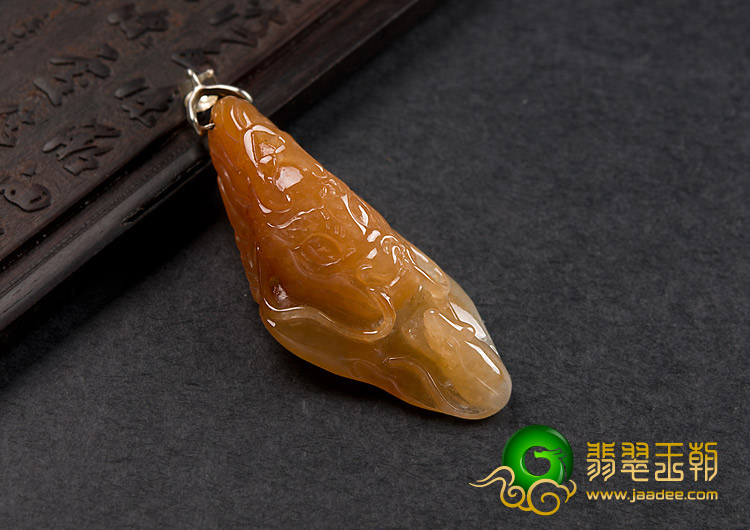 糯冰种黄翡缅甸翡翠A货望子成龙挂件
