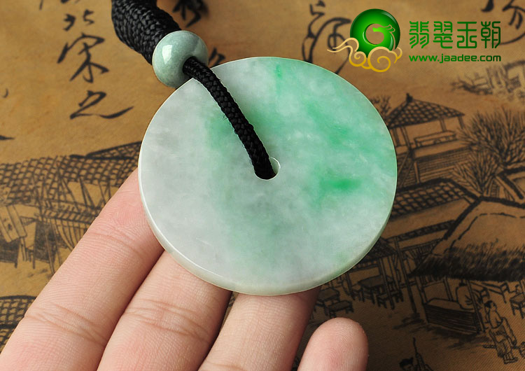 糯冰种飘翠缅甸翡翠A货平安扣挂件