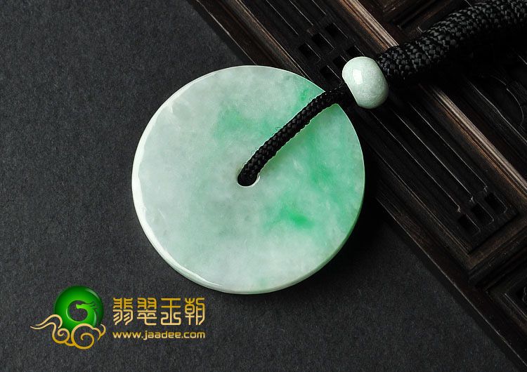 糯冰种飘翠缅甸翡翠A货平安扣挂件