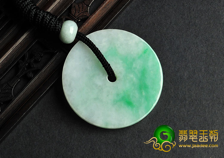 糯冰种飘翠缅甸翡翠A货平安扣挂件