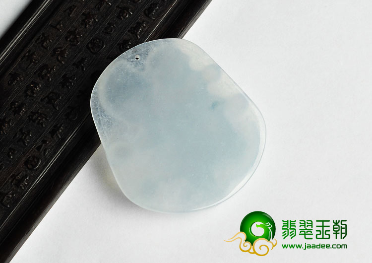 冰种淡晴水缅甸翡翠A货童子献寿挂件