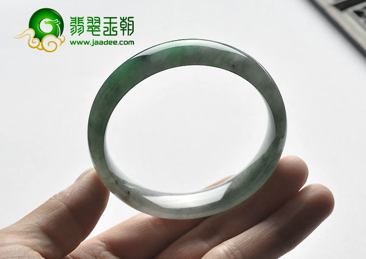 糯冰种飘翠缅甸翡翠A货手镯（59.2mm）