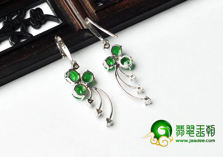 冰种阳绿缅甸翡翠A货银镀金耳坠（水钻）