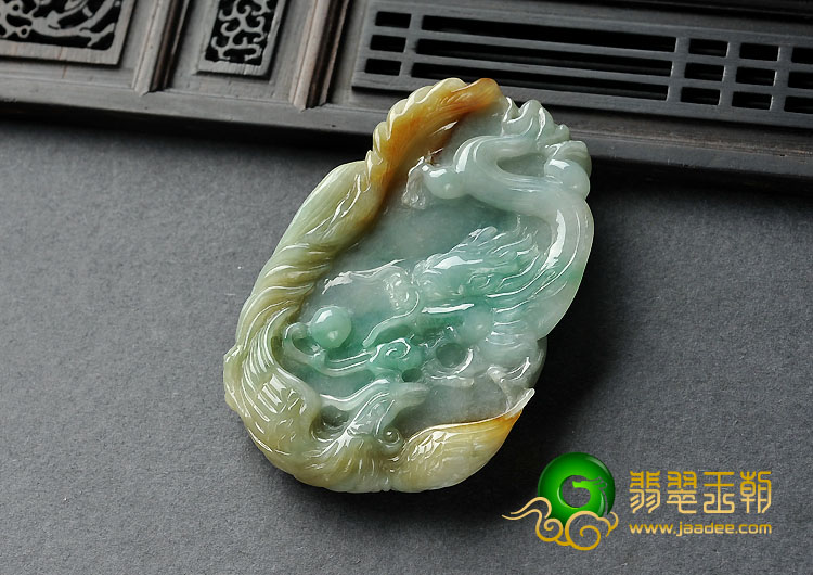 糯冰种黄加绿缅甸翡翠A货龙凤呈祥挂件