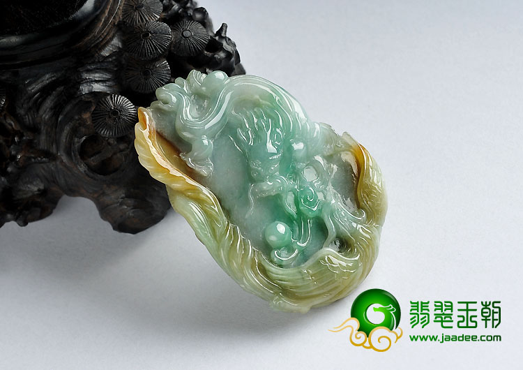 糯冰种黄加绿缅甸翡翠A货龙凤呈祥挂件