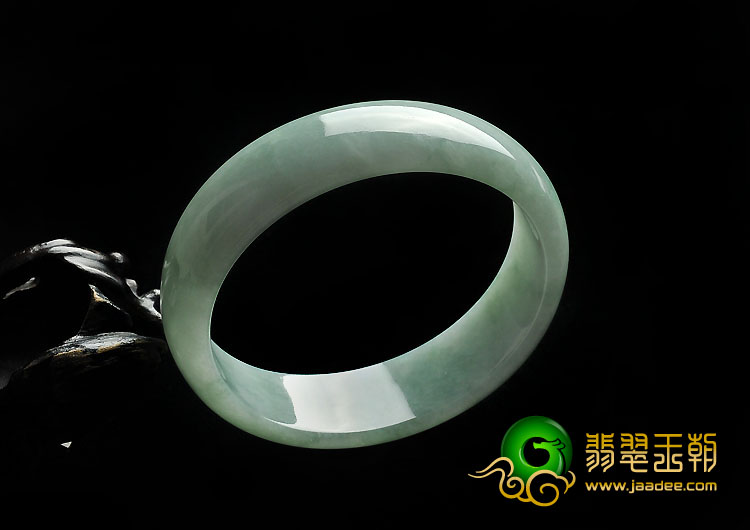 糯冰种飘花缅甸翡翠A货贵妃镯（53.3mm-48.7mm）