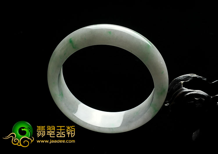 糯冰种飘翠缅甸翡翠A货手镯（57.8mm）