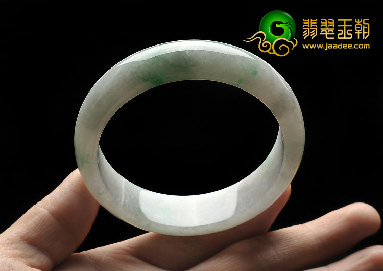 糯冰种飘翠缅甸翡翠A货手镯（60.2mm）