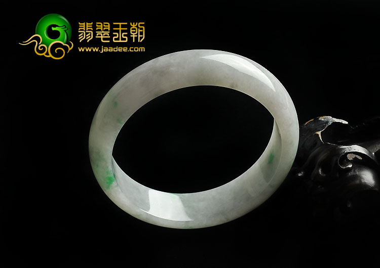 糯冰种飘翠缅甸翡翠A货手镯（60.2mm）