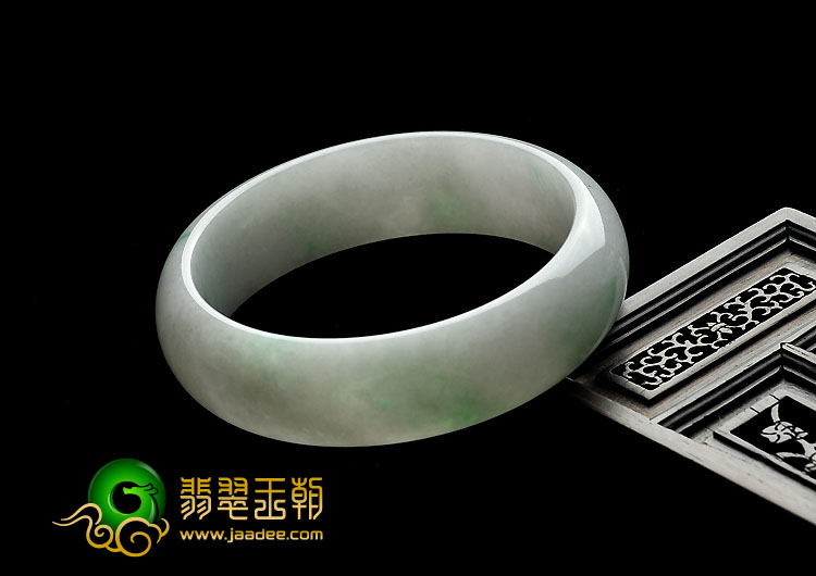 糯冰种飘翠缅甸翡翠A货手镯（60.3mm）