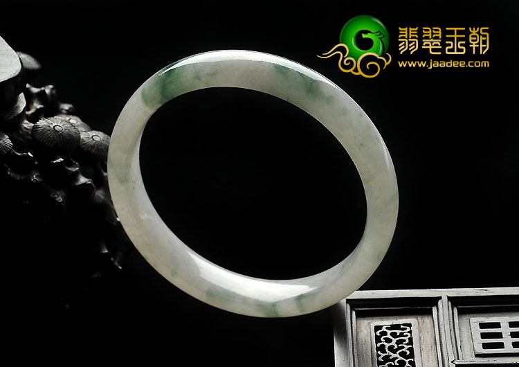 糯冰种飘花缅甸翡翠A货手镯（59mm）