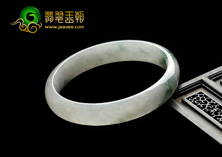 糯冰种飘花缅甸翡翠A货手镯（59mm）