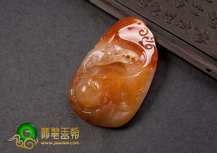 糯冰种红黄翡缅甸翡翠A货鹰头挂件