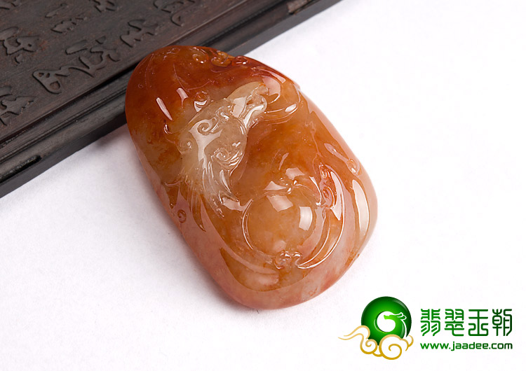 糯冰种红黄翡缅甸翡翠A货鹰头挂件