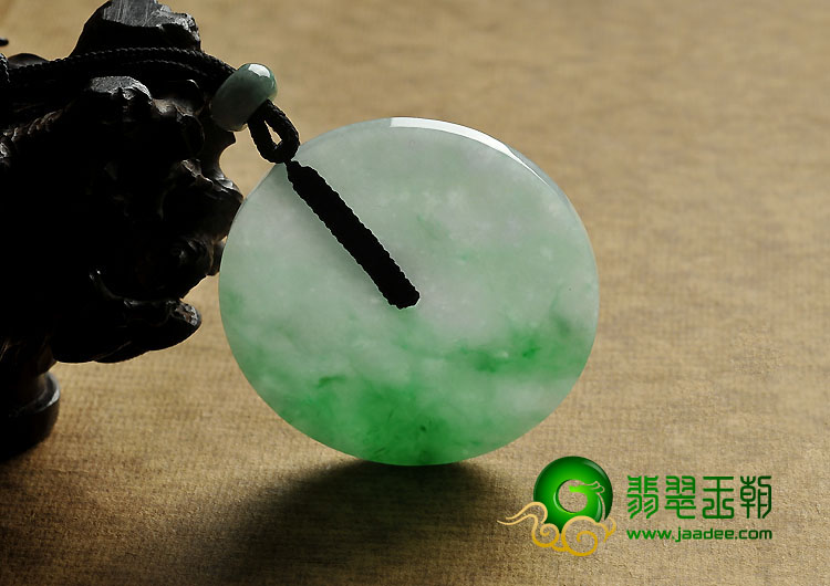 糯冰种飘翠缅甸翡翠A货平安扣挂件