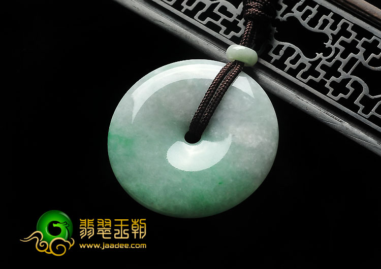 (超值推荐）糯冰种飘翠缅甸翡翠A货平安扣挂件