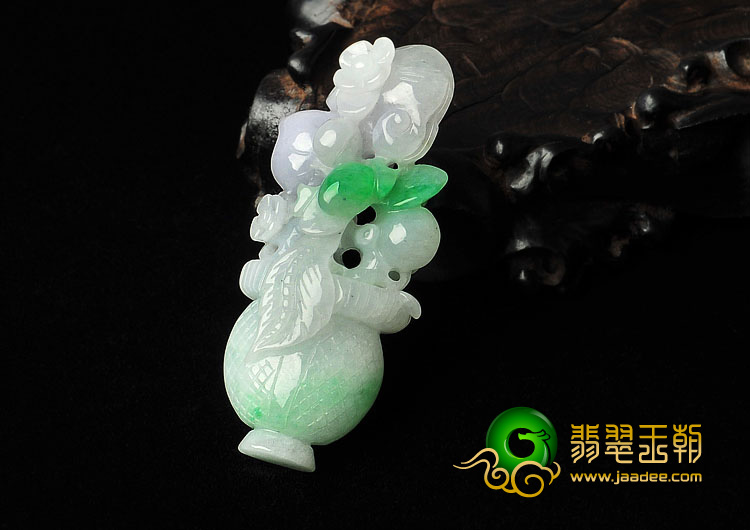 糯冰种淡春带彩缅甸翡翠A货花篮挂件