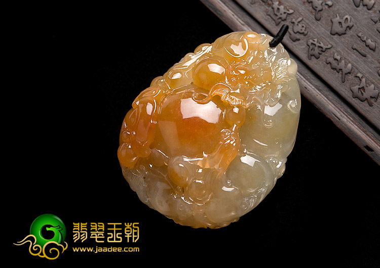 冰种红黄翡缅甸翡翠A货龙凤呈祥挂件