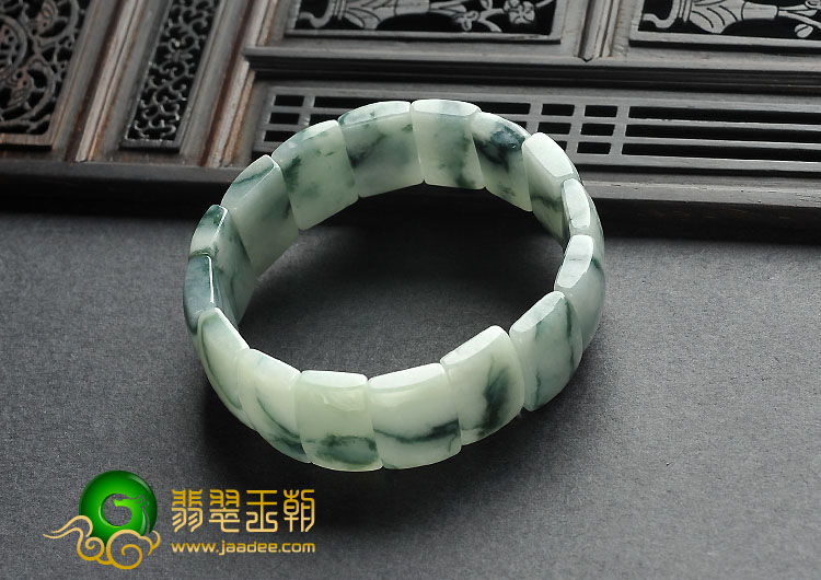 糯冰种飘花缅甸翡翠A货手链