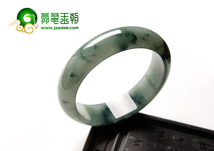 冰种飘花缅甸翡翠A货手镯（57.5mm）