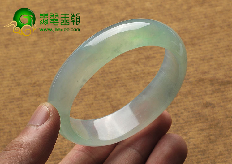 冰种晴水缅甸翡翠A货贵妃镯（54.3mm-46.5mm）