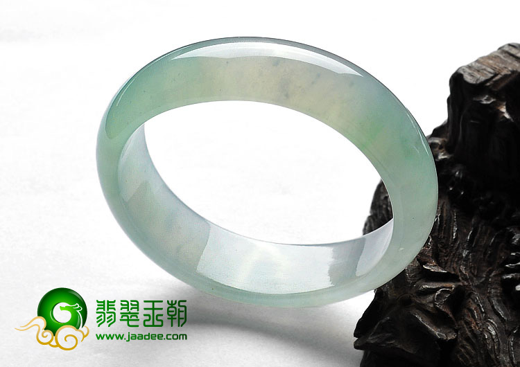 冰种晴水缅甸翡翠A货贵妃镯（54.3mm-46.5mm）