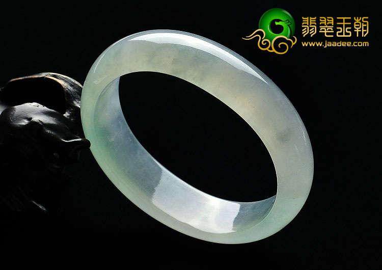 冰种晴水缅甸翡翠A货贵妃镯（54.3mm-46.5mm）