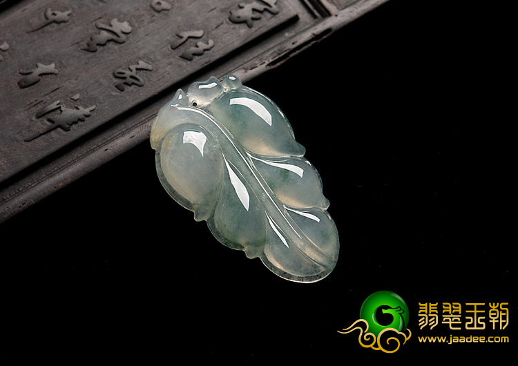 冰种飘花缅甸翡翠A货叶子挂件