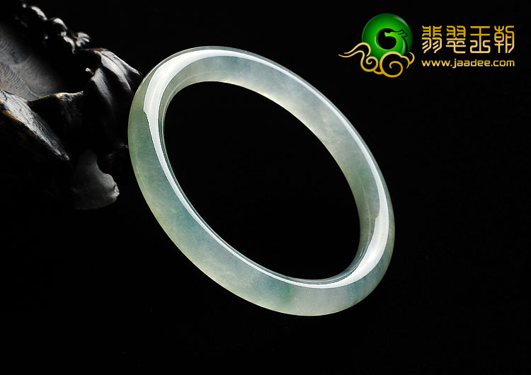 冰种飘花缅甸翡翠A货圆条手镯（47.6mm）