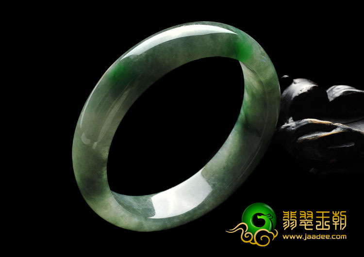 糯冰种飘花缅甸翡翠A货手镯（58.2mm）