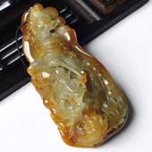 糯冰种黄翡缅甸翡翠A货凤戏牡丹挂件