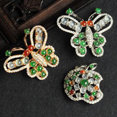 冰种三彩缅甸翡翠A货镶银镀金胸坠（单价）