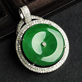 冰种阳绿缅甸翡翠A货镶白金平安扣胸坠（真钻）