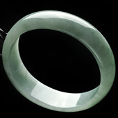 糯冰种飘花缅甸翡翠A货贵妃镯（52.7-48.3mm）