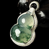 冰种飘花缅甸翡翠A货镶白金葫芦胸坠（真钻）