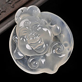 玻璃种淡晴水缅甸翡翠A货玉佛挂件