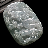 糯冰种晴水缅甸翡翠A货龙牌挂件