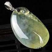 冰种黄翡飘花缅甸翡翠A货镶金扣福瓜挂件