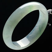 冰种晴水缅甸翡翠A货贵妃镯（56-47.4mm）