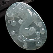 冰种淡晴水缅甸翡翠A货飞龙挂件