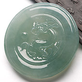 冰种晴水缅甸翡翠A货龙牌挂件