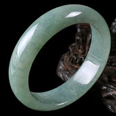 糯冰种晴水缅甸翡翠A货手镯（55.2mm）