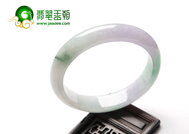 糯冰种春带彩缅甸翡翠A货手镯（57.6mm）